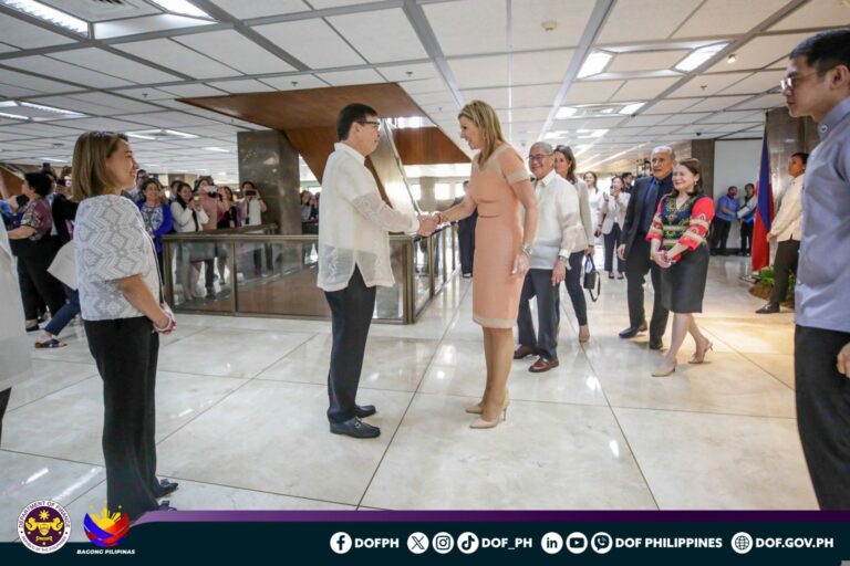 Read more about the article Recto welcomes UNSGSA Queen Máxima’s support for DOF  to widen financial inclusion and ensure financial protection among Filipinos by digitizing gov’t payments and keeping financial services affordable